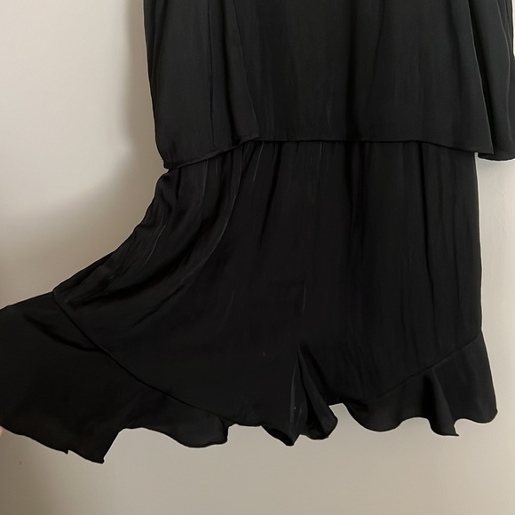 Romper - Picture 2 of 4